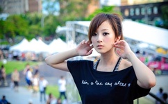 动漫美女被褥动态图